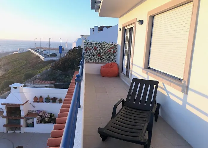 Cliff House Next To Beach