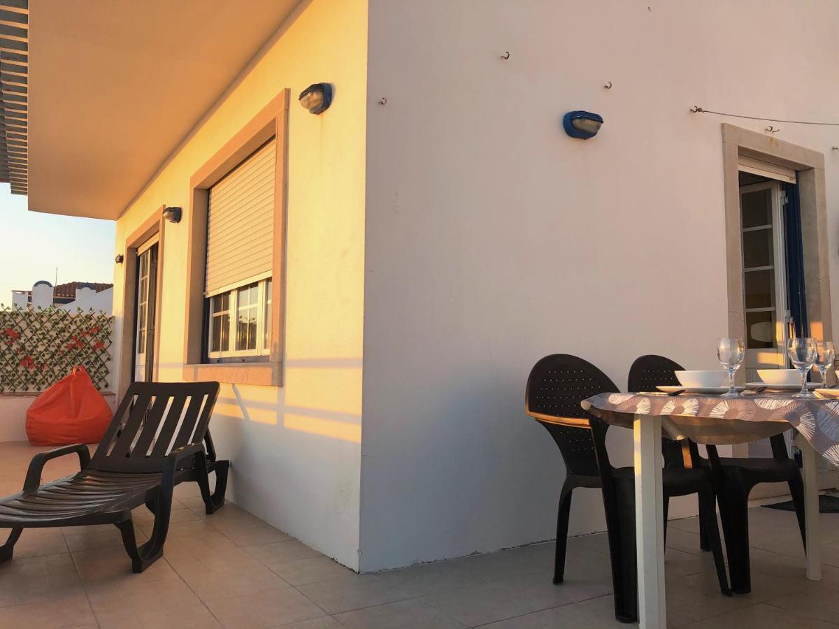 Cliff House Next To Apartment Ericeira